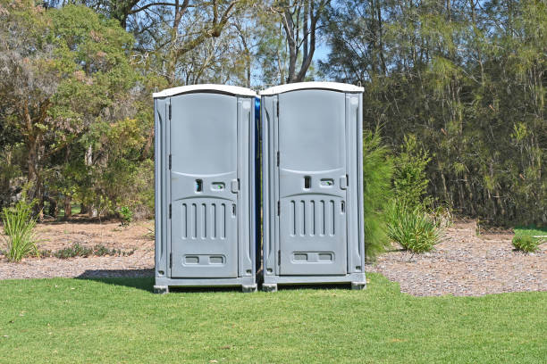 Best Event Portable Toilet Rental  in Roseville, MN